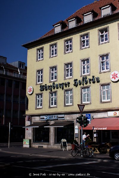 2017 09 03 Alma Mater 41