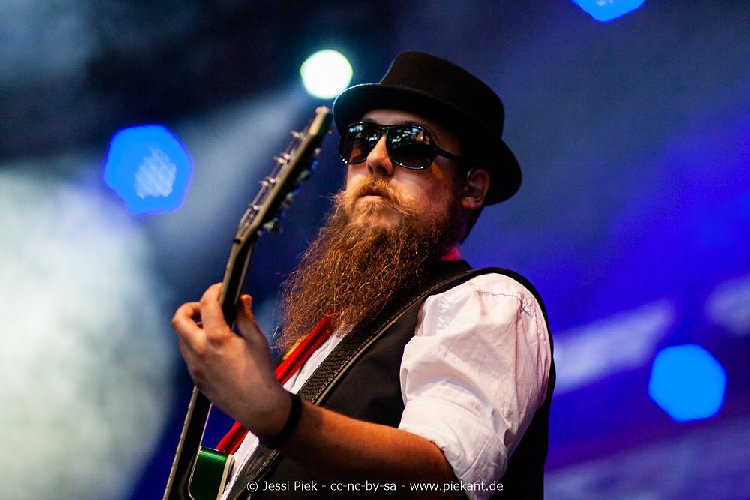 2018 07 27 The Mofos 02