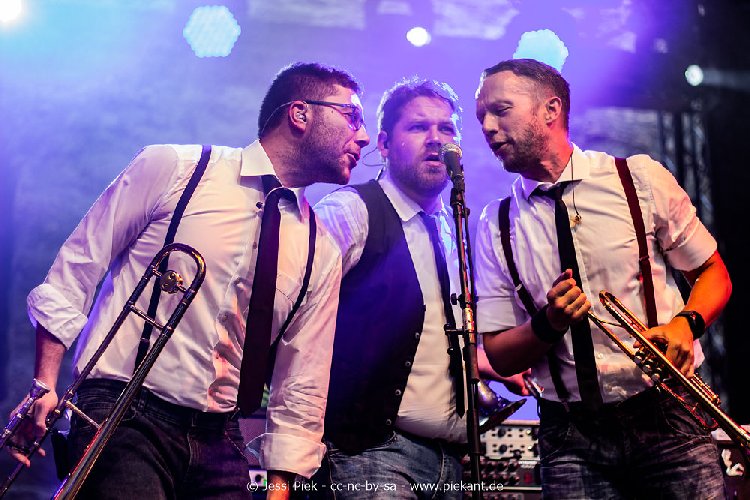 2018 07 27 The Mofos 15