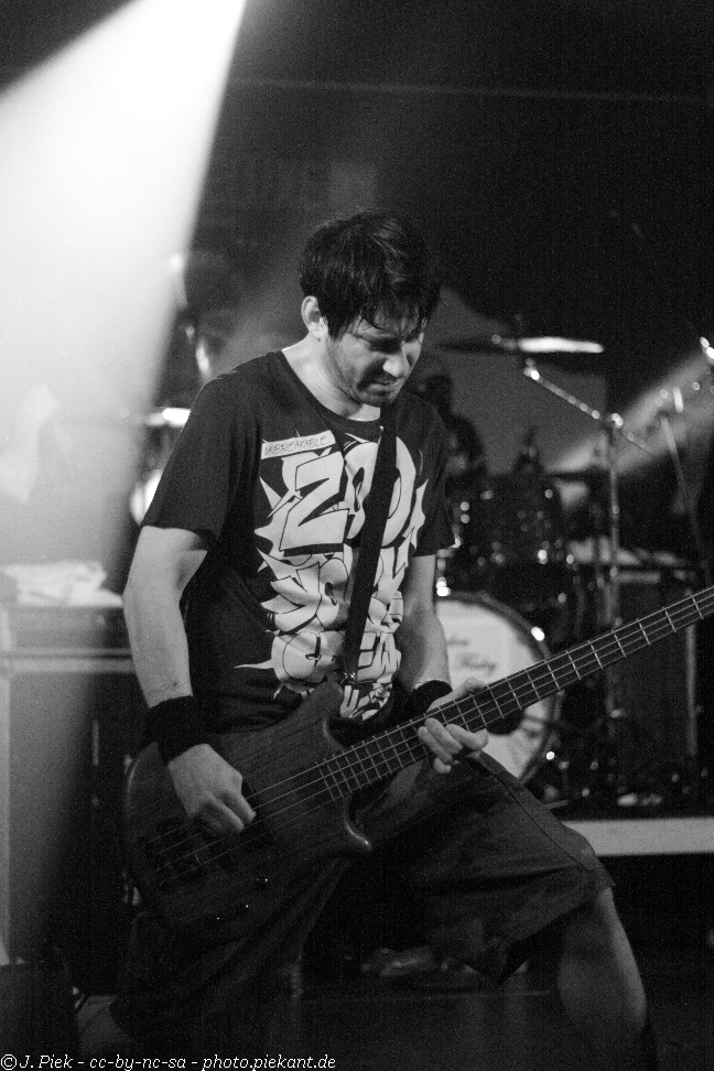 20120908 DEDHalle low 12