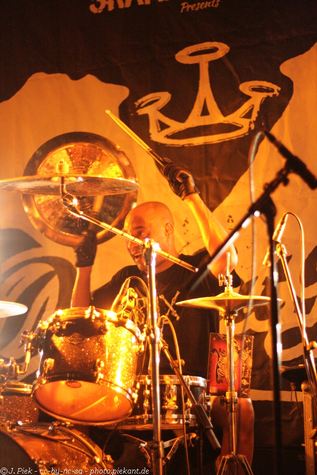 20120830 DED Paris low 30