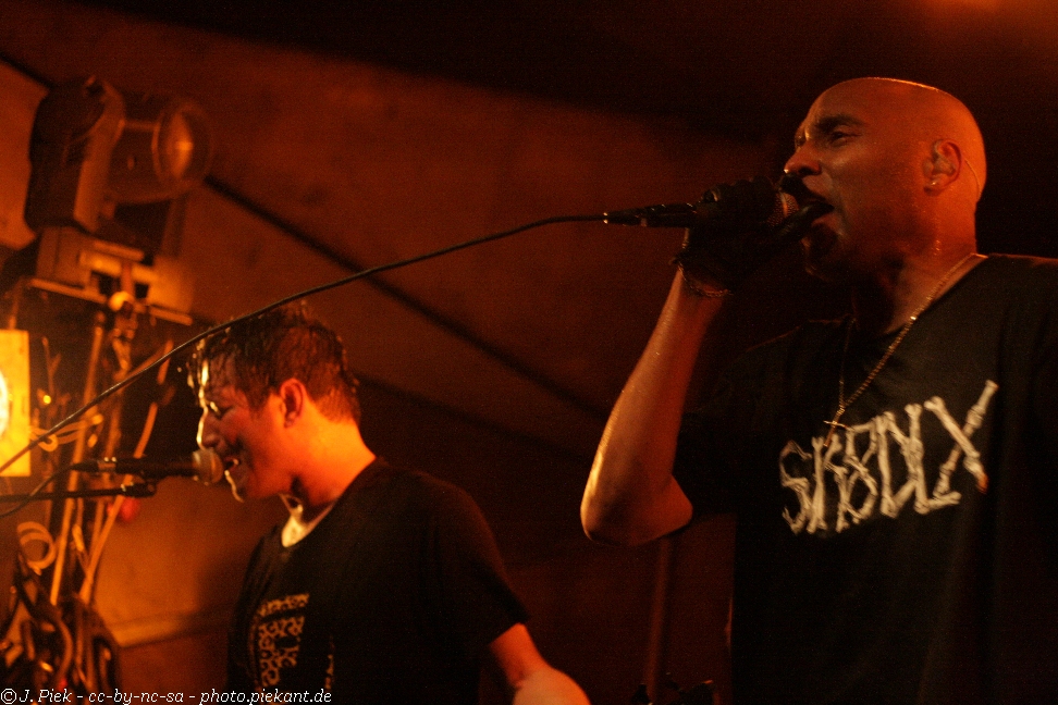 20120830 DED Paris low 65