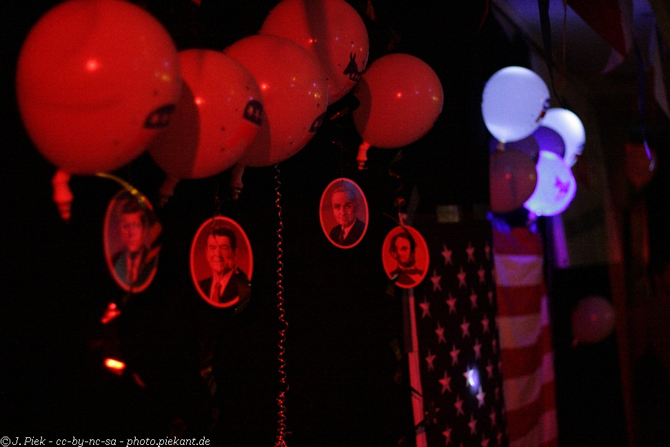 20121108 ElectionNight low 04