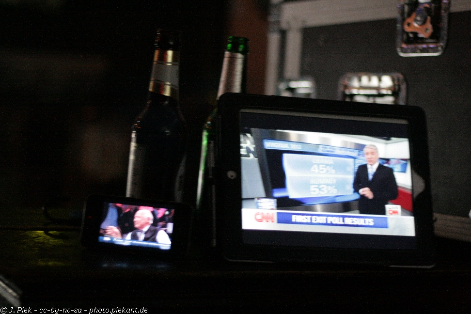 20121108 ElectionNight low 30