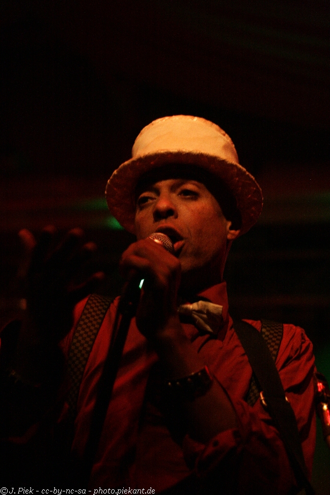 20121119 Fishbone low 28