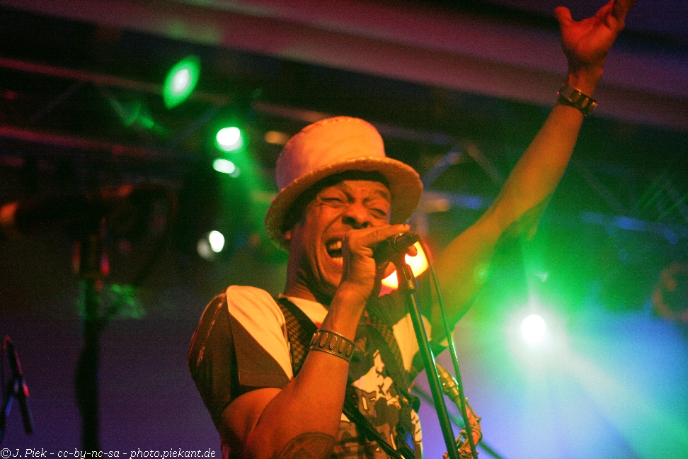 20121119 Fishbone low 73