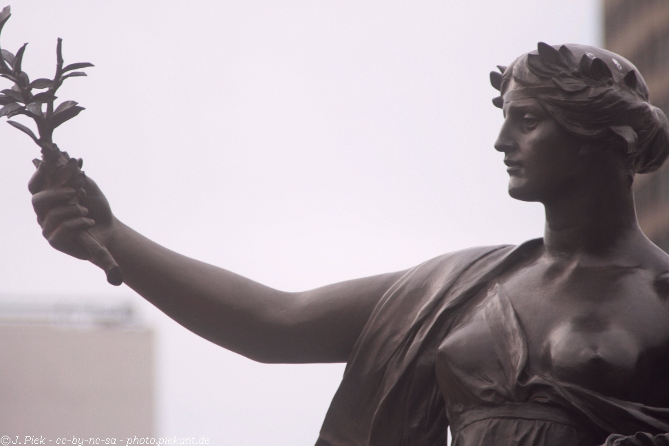 20120827 London Day2 low 16