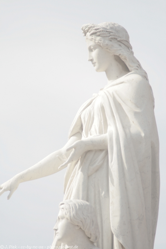 20120827 London Day2pt2 low 59