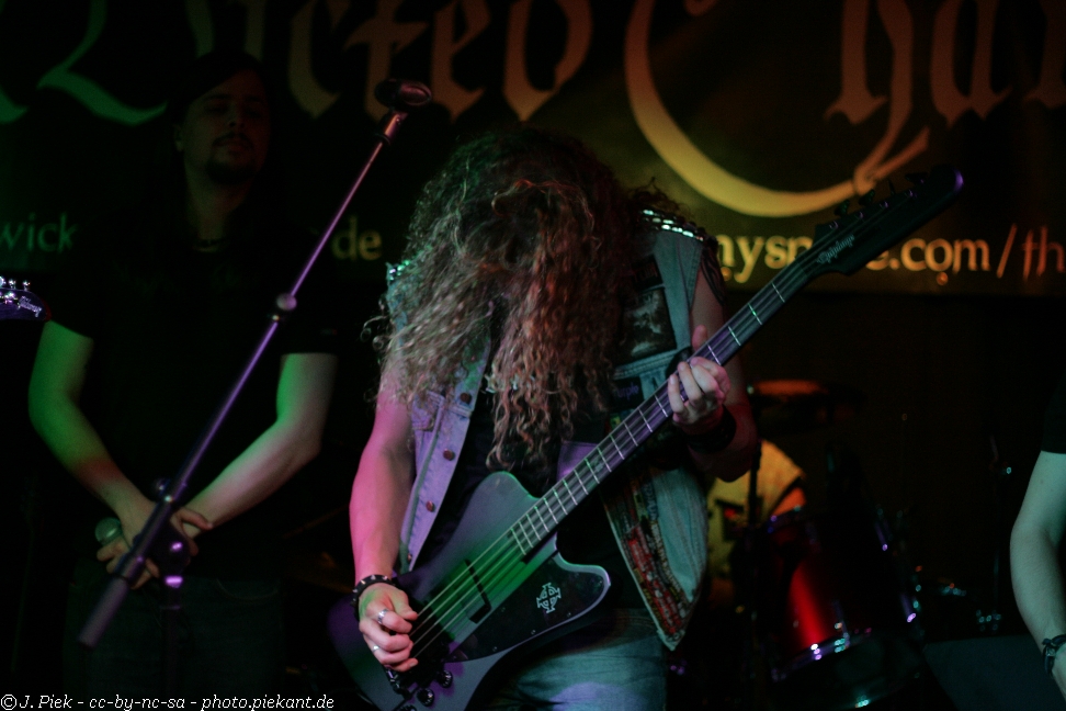 2012 12 15 HeavyMetalNightM8 low 025