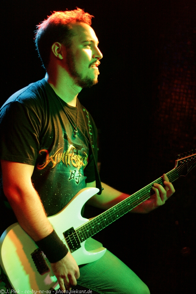 2012 12 15 HeavyMetalNightM8 low 109