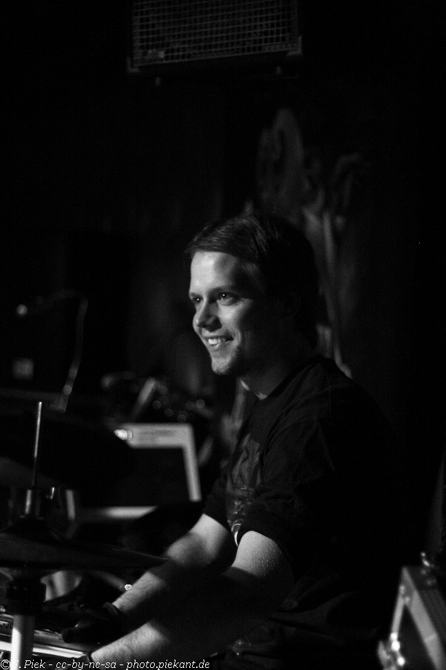 20121110 PhilsToxicMetal low 42