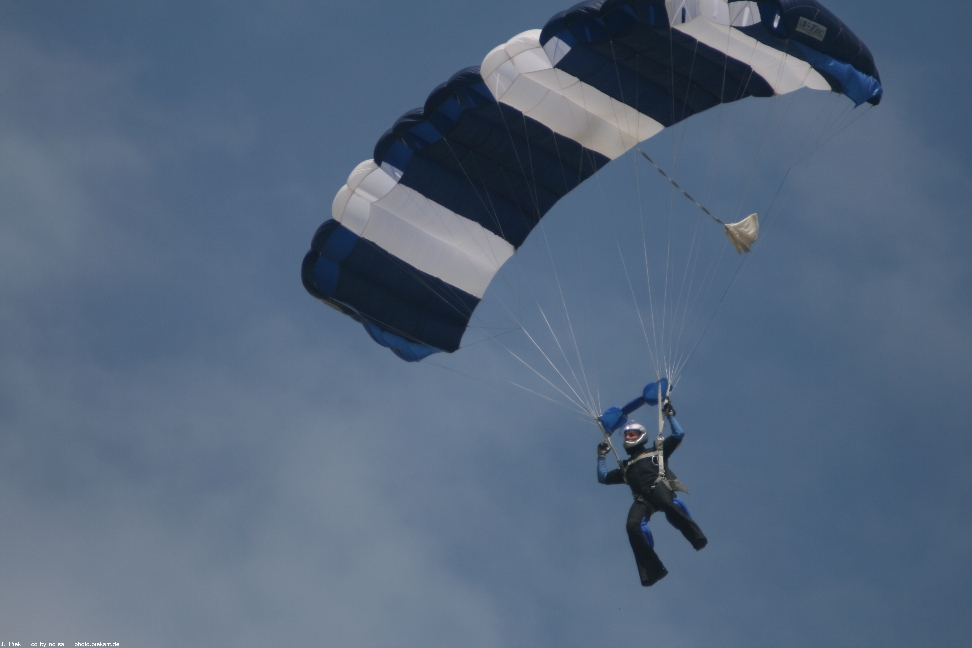 PinkBoogie2012 low 11