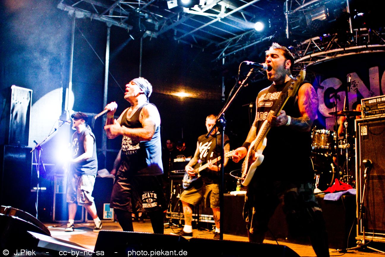 20130810AgnosticFront low 26
