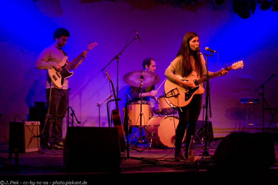 2013 03 16Alessia low 05