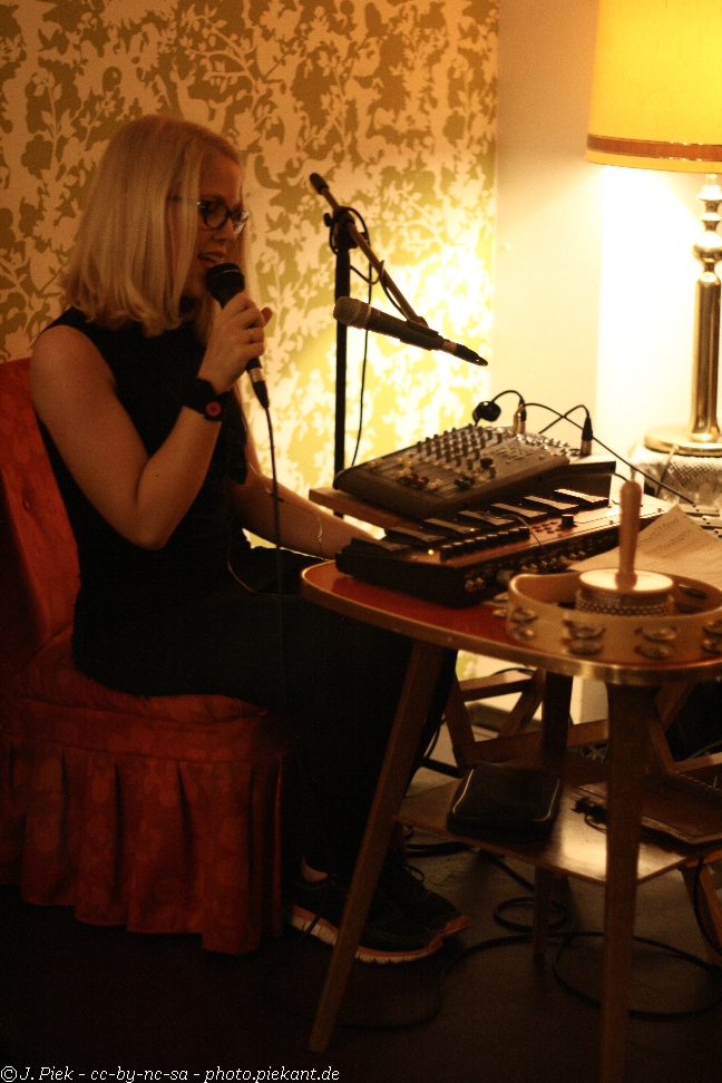 20130201LydiaScott low 19