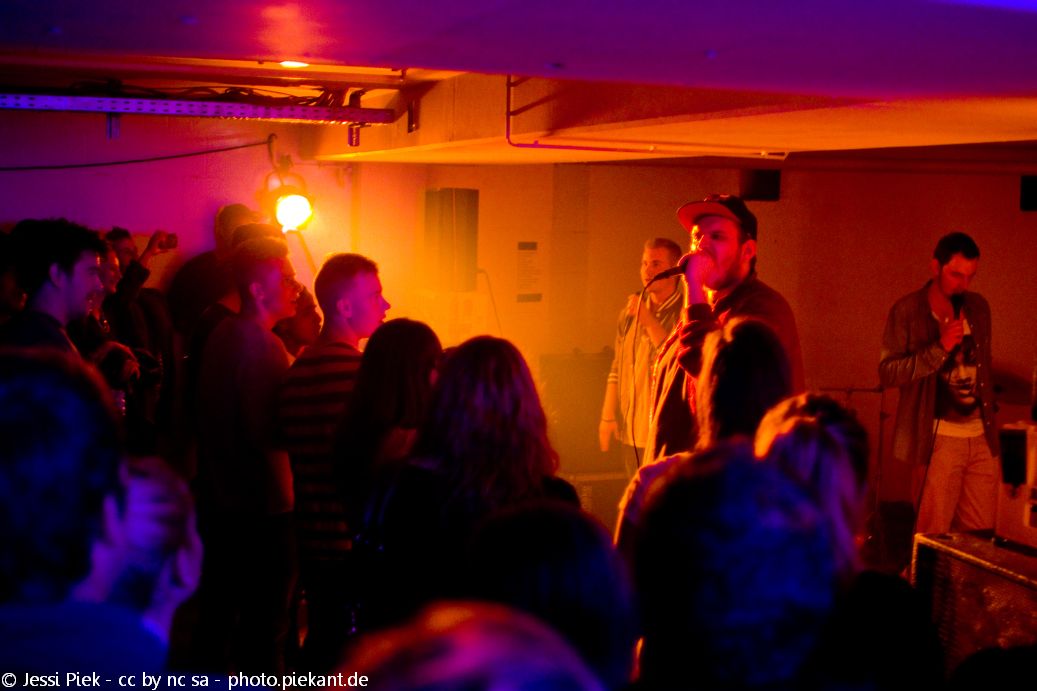 2013 10 18 PengFestival low 26